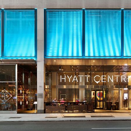 Отель Hyatt Centric Times Square Нью-Йорк Экстерьер фото